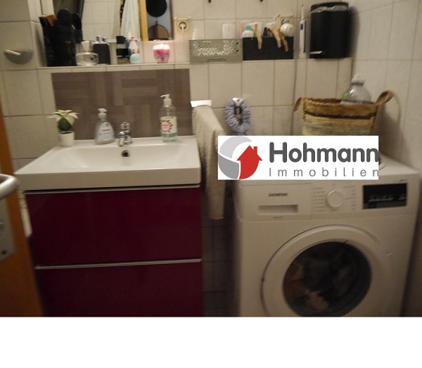 Badezimmer mit Wanne