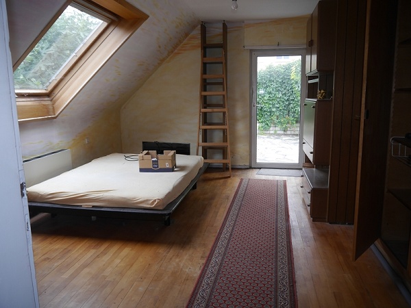 Dachgeschossausgebaut Dachgeschossausgebaut