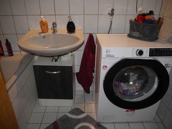 Badezimmer mit Wanne